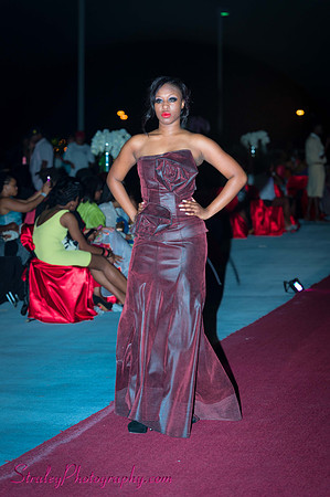 Ultimate Runway - AMG 2012 06 30 - 489
