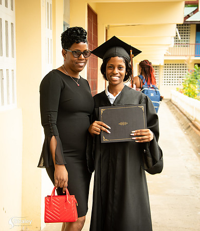 GSS Graduation - Shedell Charles - 2022  06 30 - 0170
