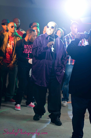 Steve O BTS 2011 12 01  - 218