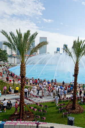 Friendship Fountain Opening Day 2011 06 18 -61