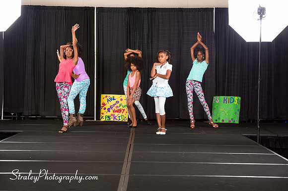 Proteges of Fashion 2013 08 03  - 0107