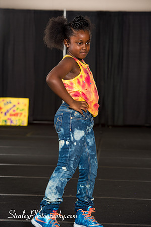 Proteges of Fashion 2013 08 03  - 0613