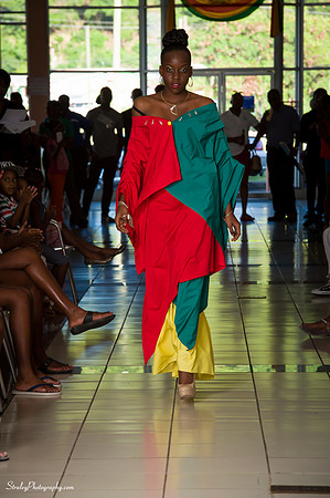 Independence  Boutique Fashion Show 2015 01 24 - 0137