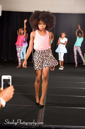 Proteges of Fashion 2013 08 03  - 0093