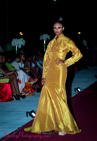 Ultimate Runway - AMG 2012 06 30 - 510
