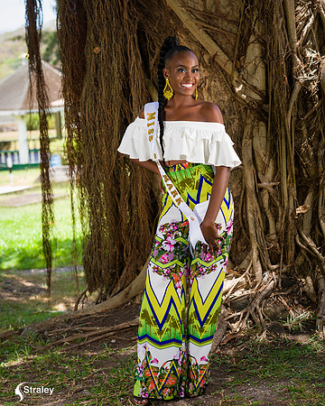 2022 05 14 - Carnival Queen Portrait  - 2022  05 14 - 0104-Edit-3