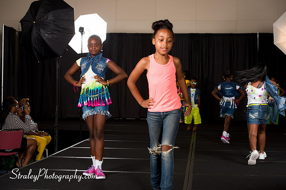 Proteges of Fashion 2013 08 03  - 0173