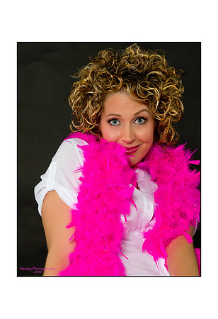 Mary in feathers