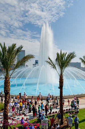 Friendship Fountain Opening Day 2011 06 18 -80