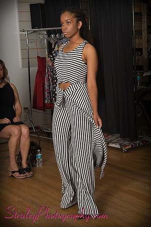 Kara Bazma Fashion Walk 2011 06 -30