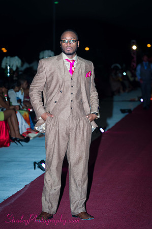 Ultimate Runway - AMG 2012 06 30 - 389