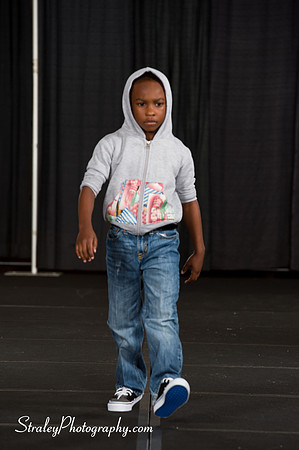 Proteges of Fashion 2013 08 03  - 0225
