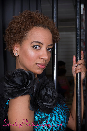Kara Bazma Fashion Walk 2011 06 -75