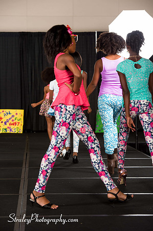 Proteges of Fashion 2013 08 03  - 0128