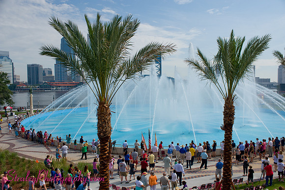 Friendship Fountain Opening Day 2011 06 18 -42