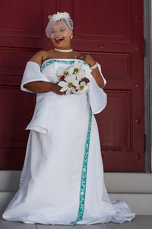 Arlenes Gowns 2012 12 15 - 0085-2