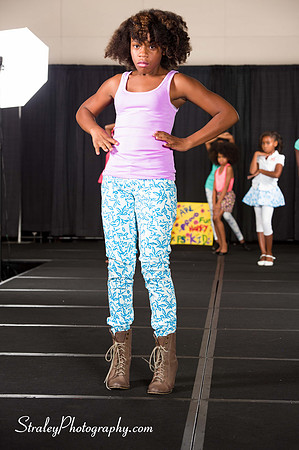 Proteges of Fashion 2013 08 03  - 0104