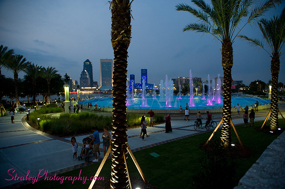 Friendship Fountain Opening Day 2011 06 18 -125
