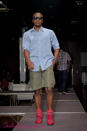 2011 11 12 _ Pure Night Club-304