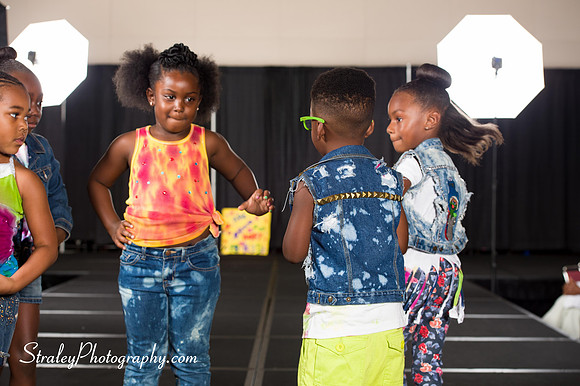 Proteges of Fashion 2013 08 03  - 0144