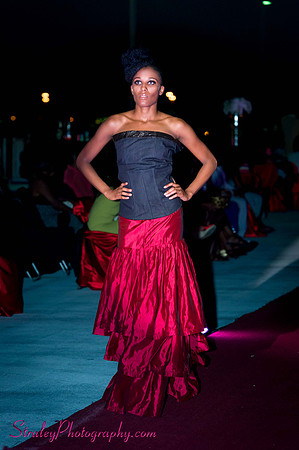 Ultimate Runway - AMG 2012 06 30 - 451