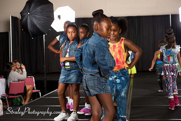 Proteges of Fashion 2013 08 03  - 0165