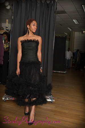 Kara Bazma Fashion Walk 2011 06 -71