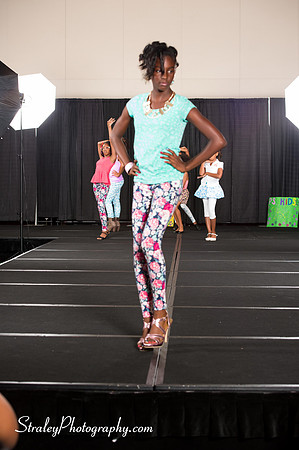 Proteges of Fashion 2013 08 03  - 0099
