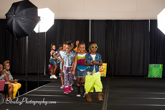 Proteges of Fashion 2013 08 03  - 0188