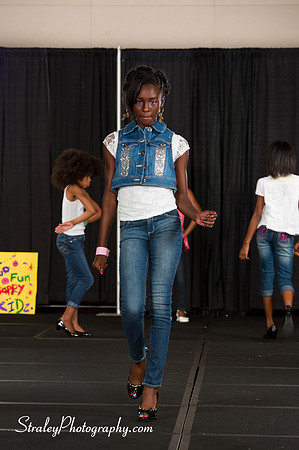 Proteges of Fashion 2013 08 03  - 0773