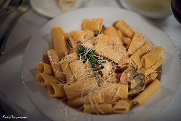 Mike Dianas Restaurant   2014 09 10 - 0005
