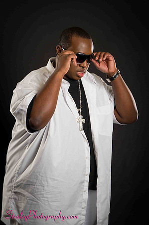 Steve O Photoshoot 2011 12 01 - 57