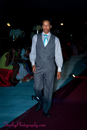 Ultimate Runway - AMG 2012 06 30 - 405