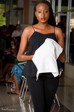 Independence  Boutique Fashion Show 2015 01 24 - 0382