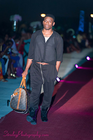 Ultimate Runway - AMG 2012 06 30 - 18