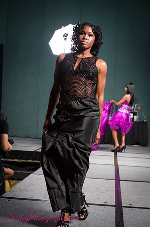 Angel in the Sky Runway - 2012 08 18 - 0349