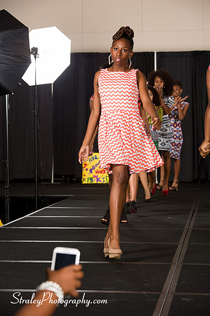 Proteges of Fashion 2013 08 03  - 0395