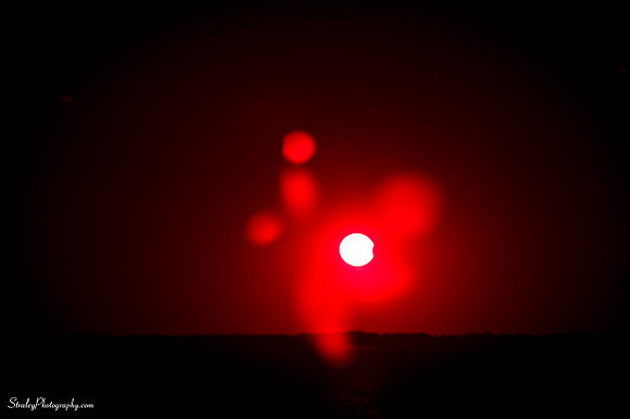 Partial eclipse of sun - 2014 10 237 - 0003