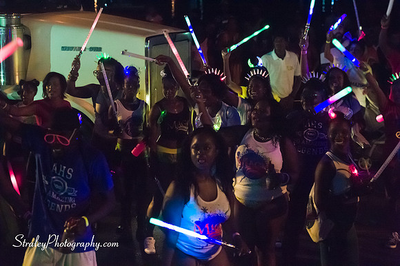 Monday Night Mas 2016 08 08 - 0047