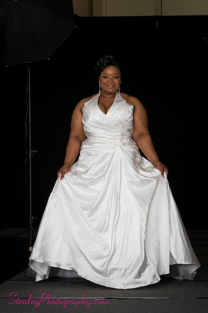 Arlenes Gowns Runway 2013 03 10 - 0458