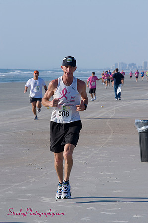 26.2 Run with Donna 5K Mothers Day 2011 - 0016