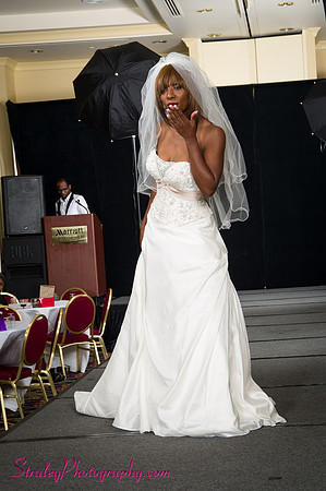 Arlenes Gowns Runway 2013 03 10 - 0517