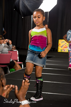 Proteges of Fashion 2013 08 03  - 0626