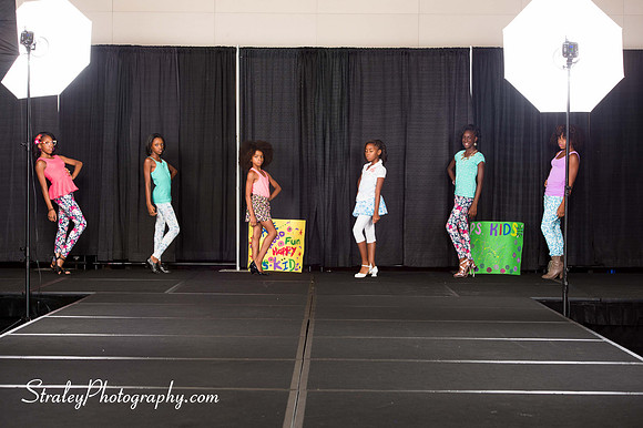 Proteges of Fashion 2013 08 03  - 0083