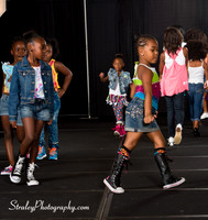 Proteges of Fashion 2013 08 03  - 0840
