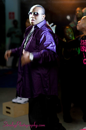 Steve O BTS 2011 12 01  - 335