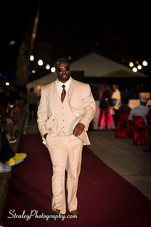 AMG Ultimate Runway 2013 06 29  - 0811