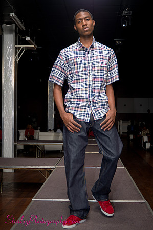 2011 11 12 _ Pure Night Club-296