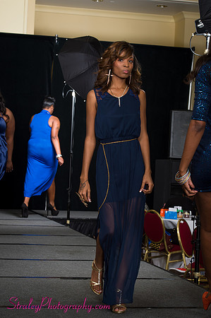 Arlenes Gowns Runway 2013 03 10 - 0571