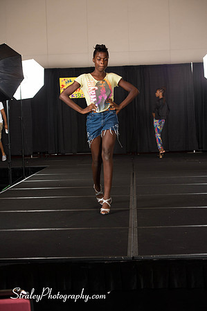 Proteges of Fashion 2013 08 03  - 0045
